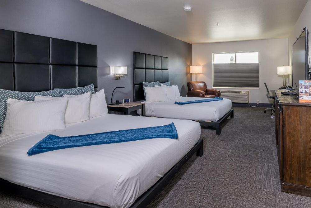 Wood River Inn & Suite
